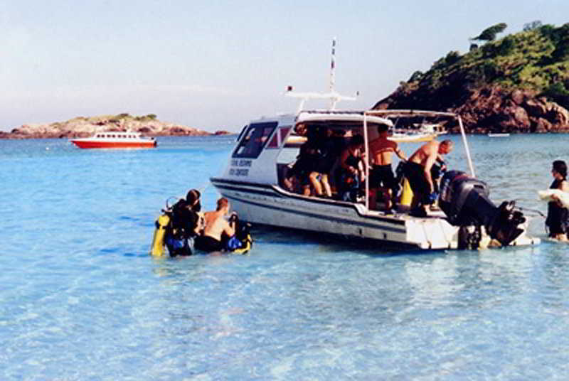 Coral Redang Island Resort Екстер'єр фото